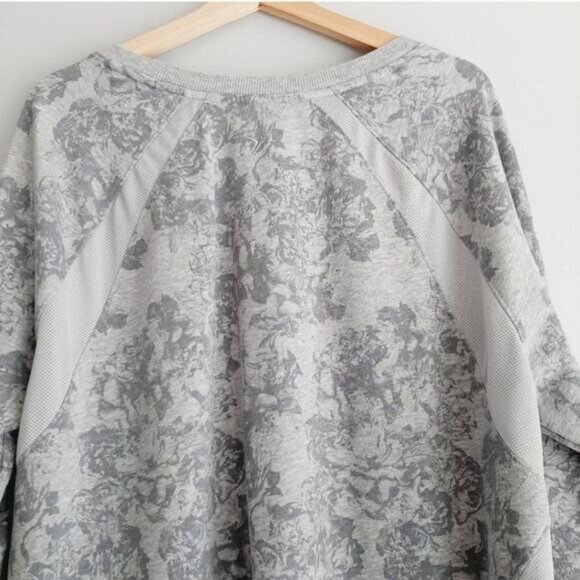 OLD NAVY Active Sweatshirt Mesh Panel Floral Pattern Grey Sz XXL - Picture 8 of 12
